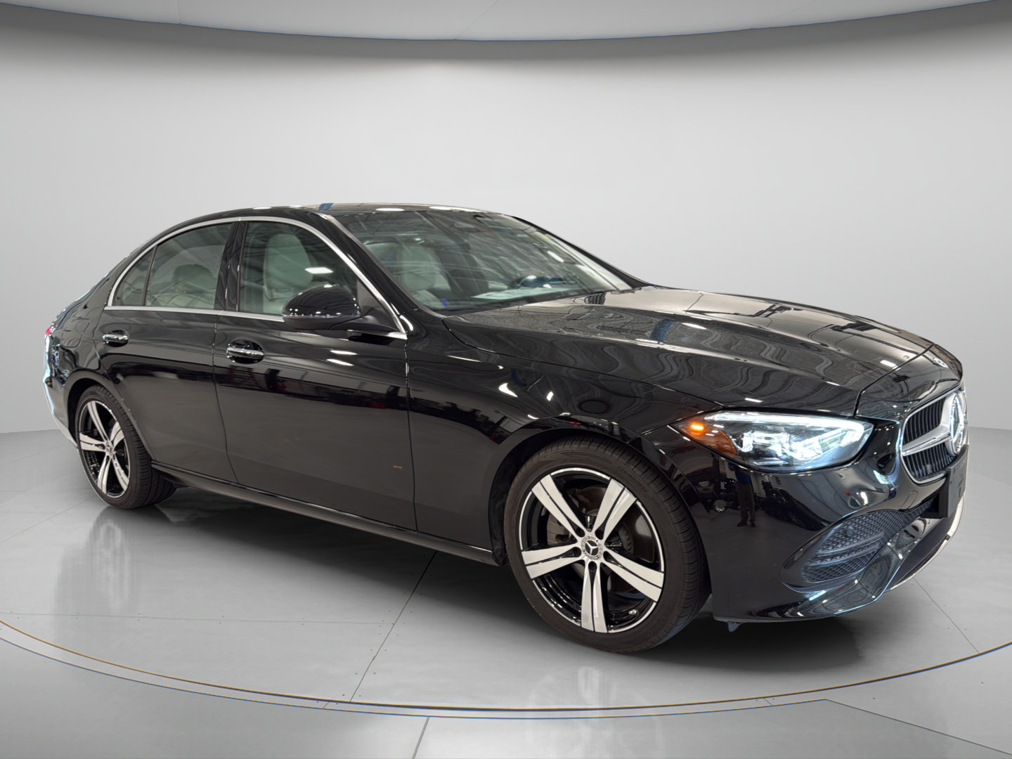 2025 Mercedes-Benz  C 300