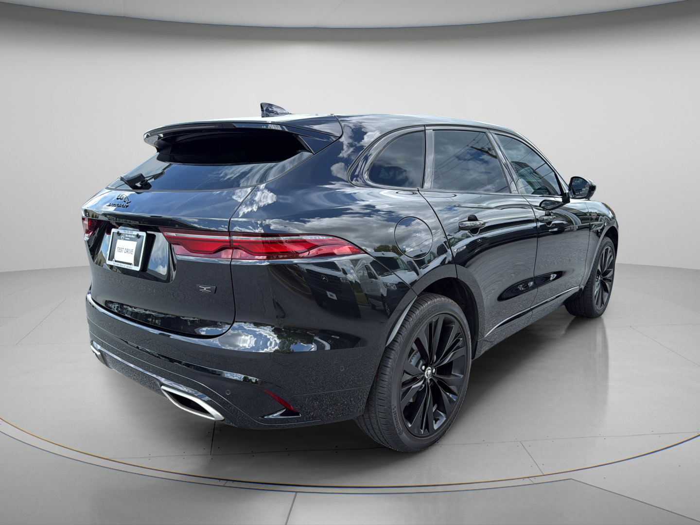 2026 Jaguar F-PACE R-Dynamic S