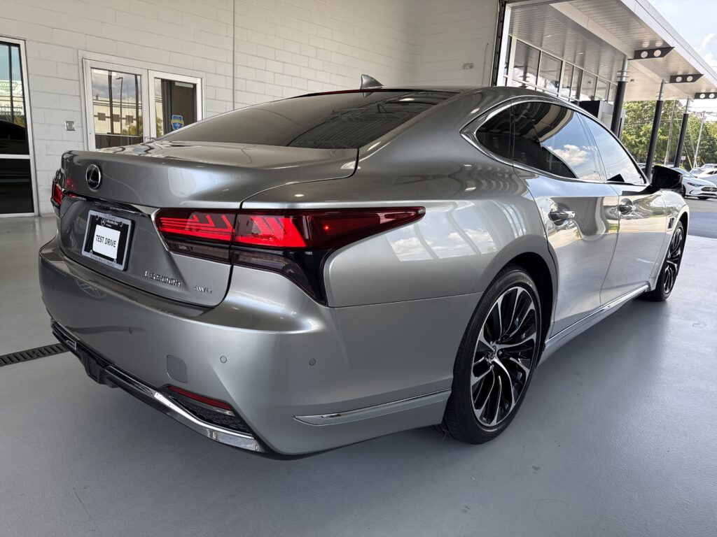 2023 Lexus LS LS 500h