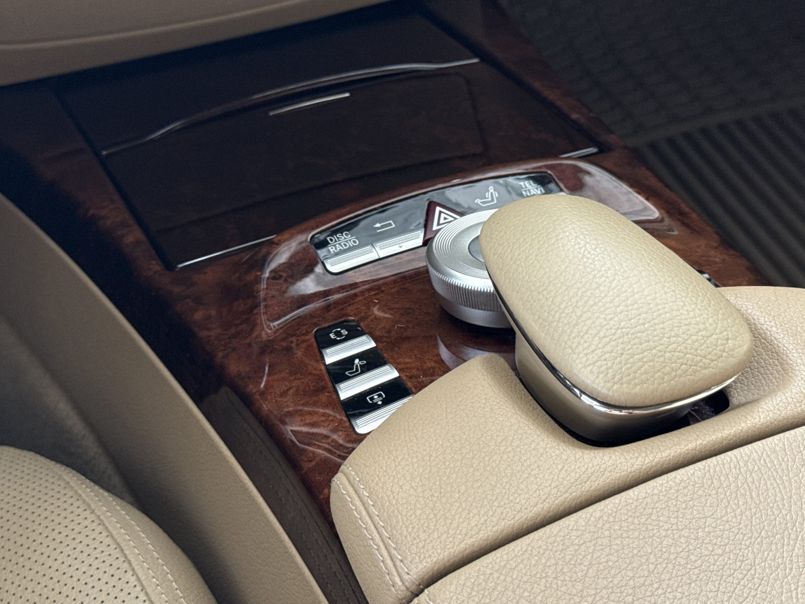 2011 Mercedes-Benz S-Class S 550