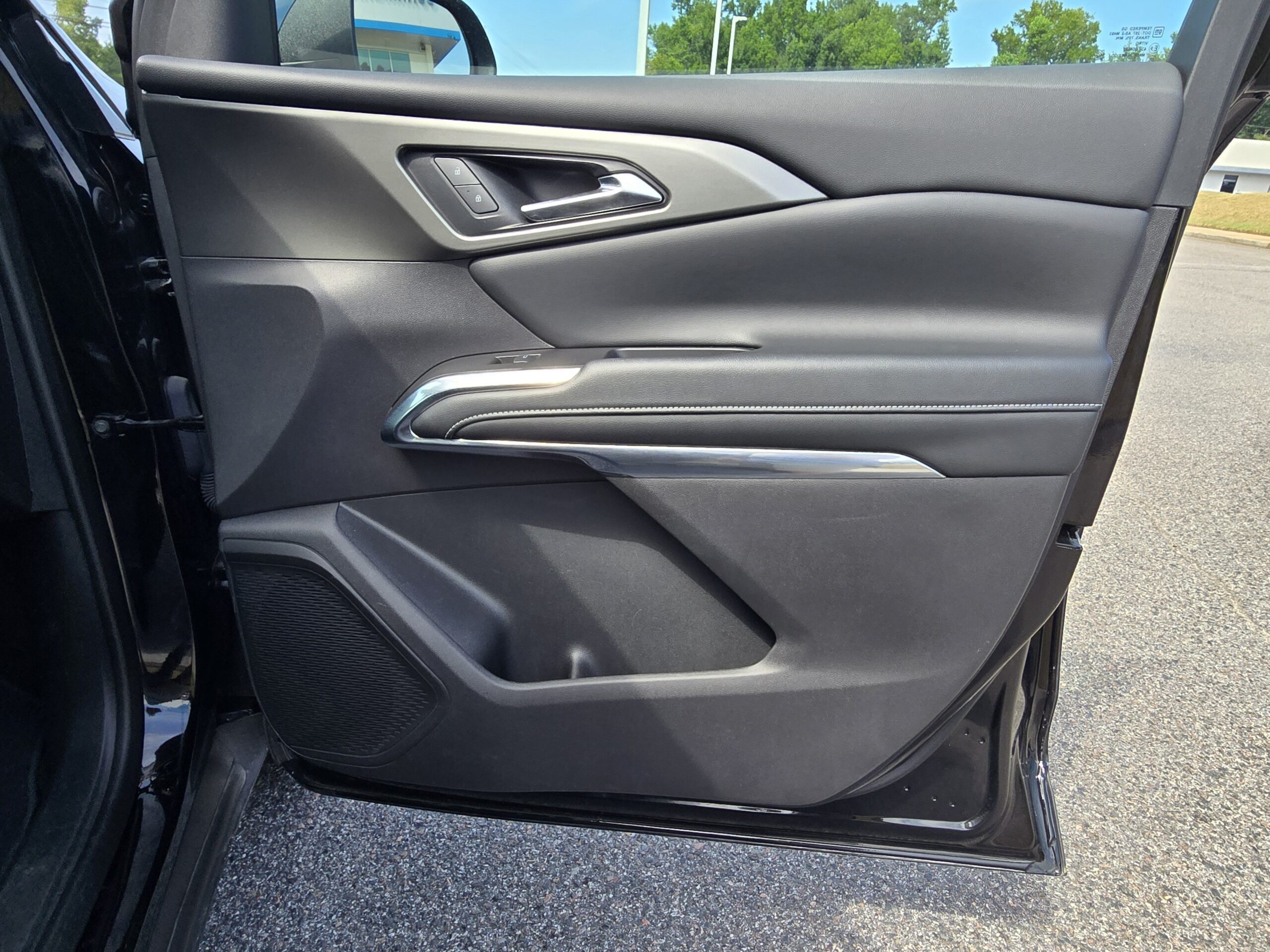 2025 Chevrolet Traverse FWD LT