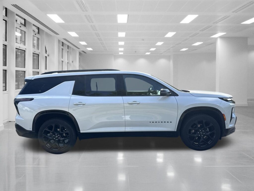 2025 Chevrolet Traverse FWD RS