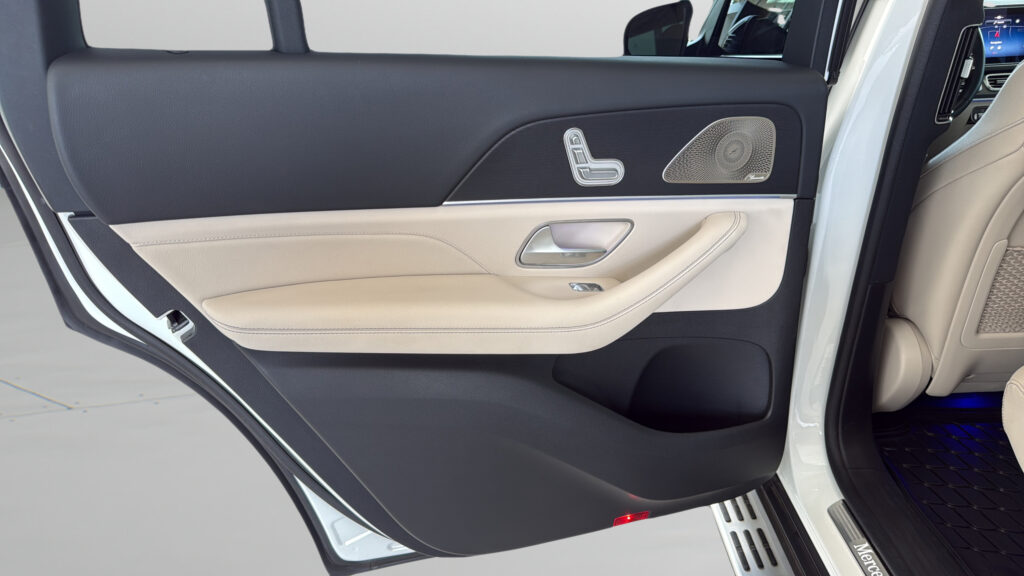 2025 Mercedes-Benz  GLS 450