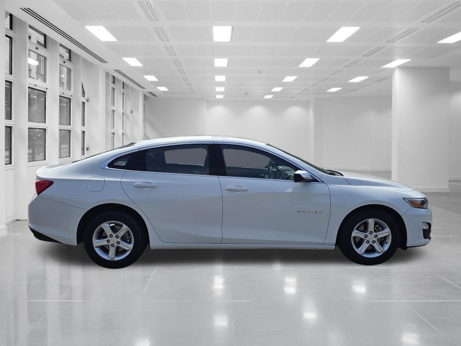 2024 Chevrolet Malibu LS