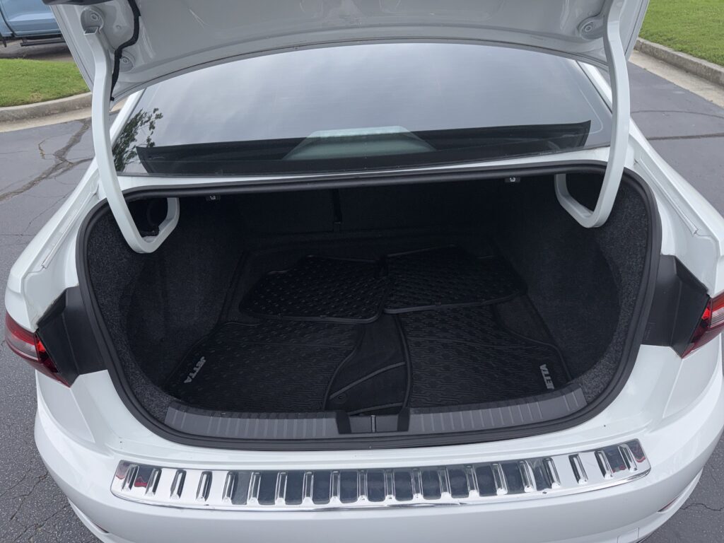 2020 Volkswagen Jetta SEL Premium