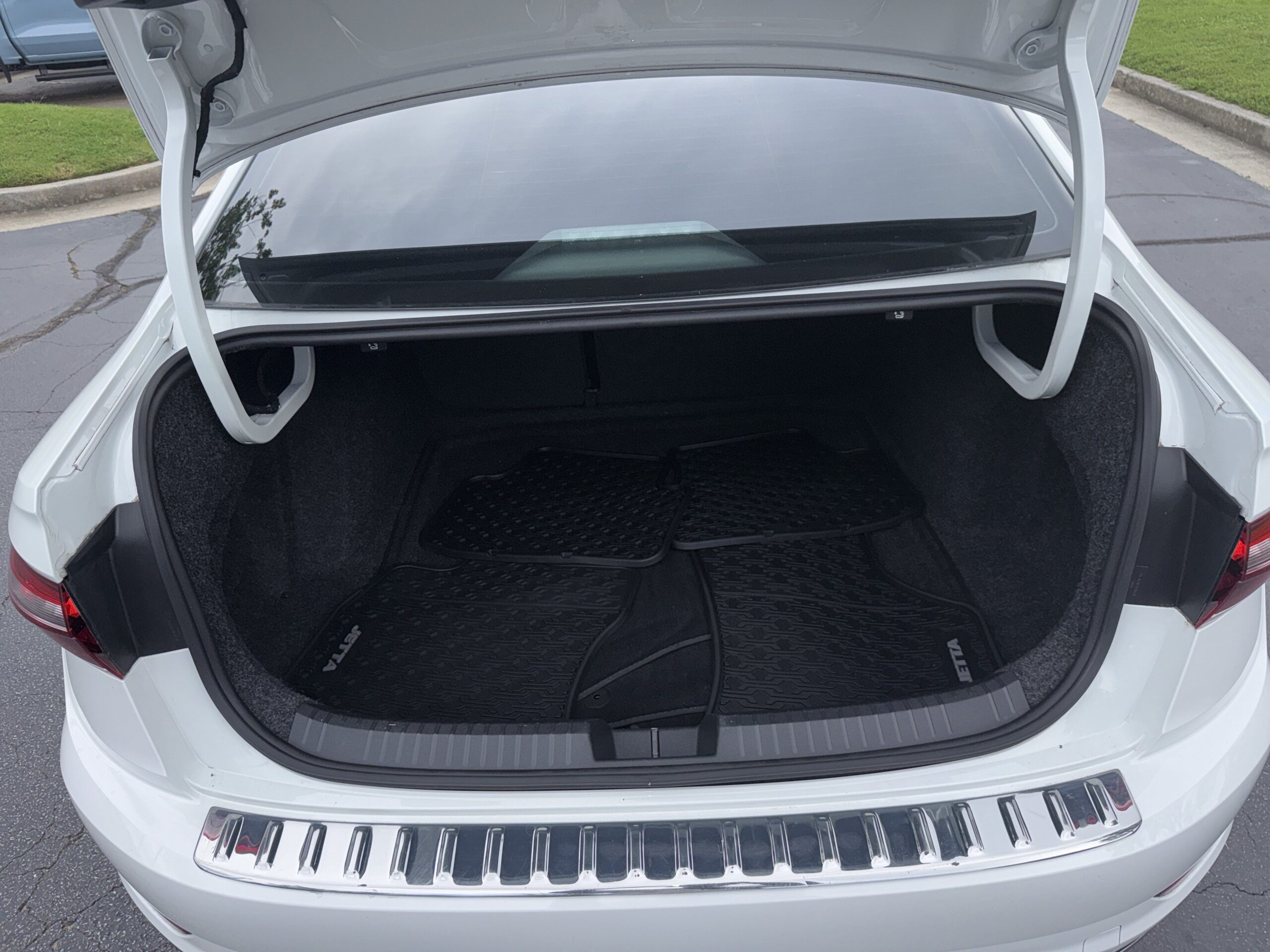 2020 Volkswagen Jetta SEL Premium