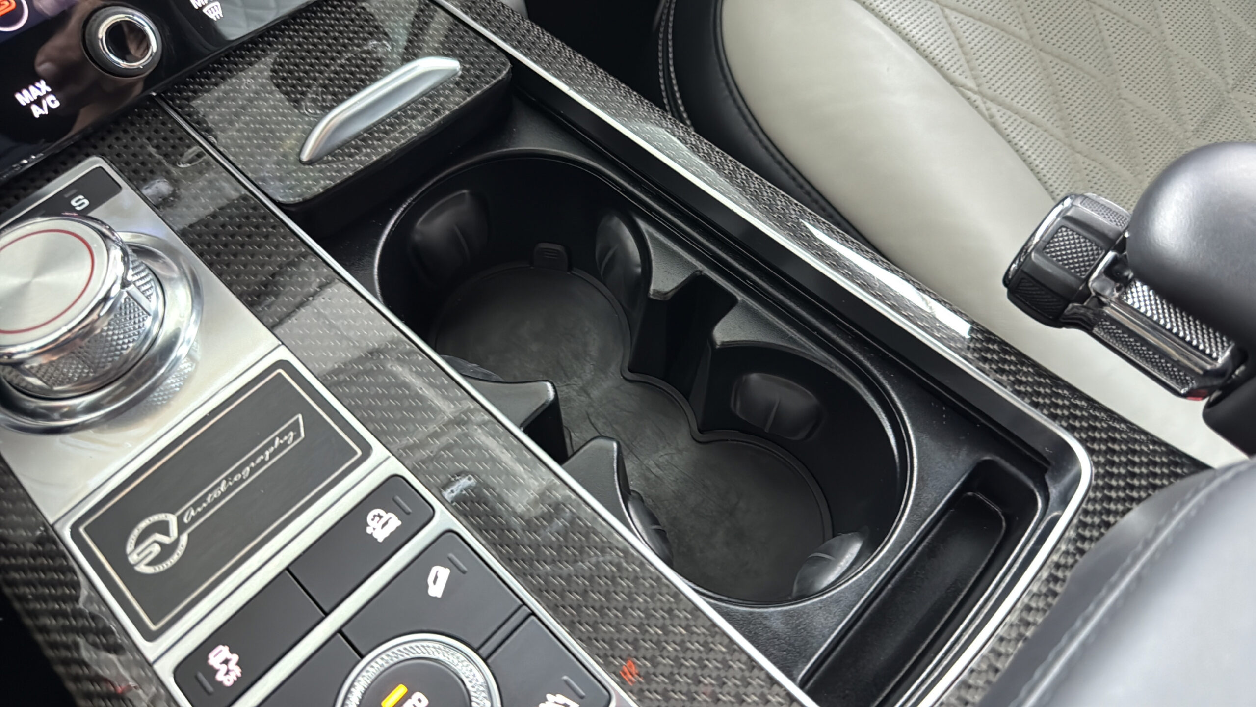 2021 Land Rover Range Rover SV Autobiography Dynamic