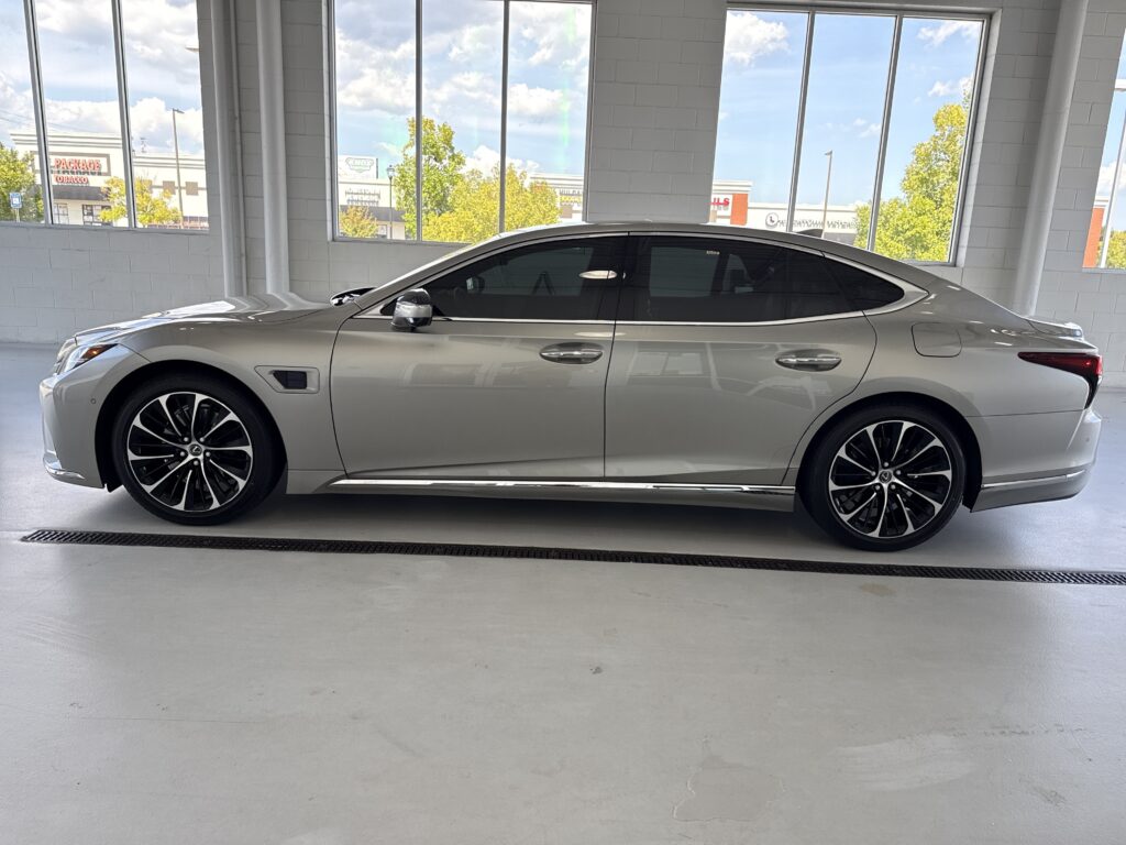 2023 Lexus LS LS 500h
