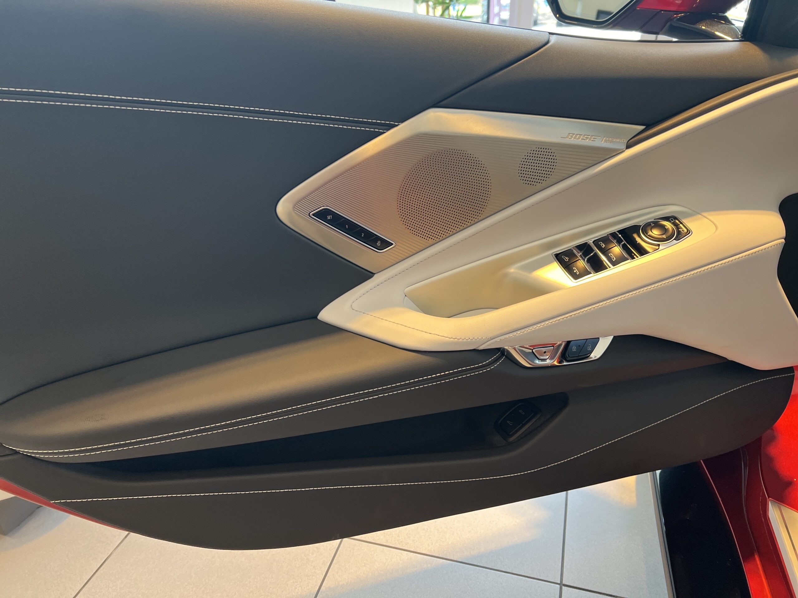 2027 Chevrolet Corvette 2LT