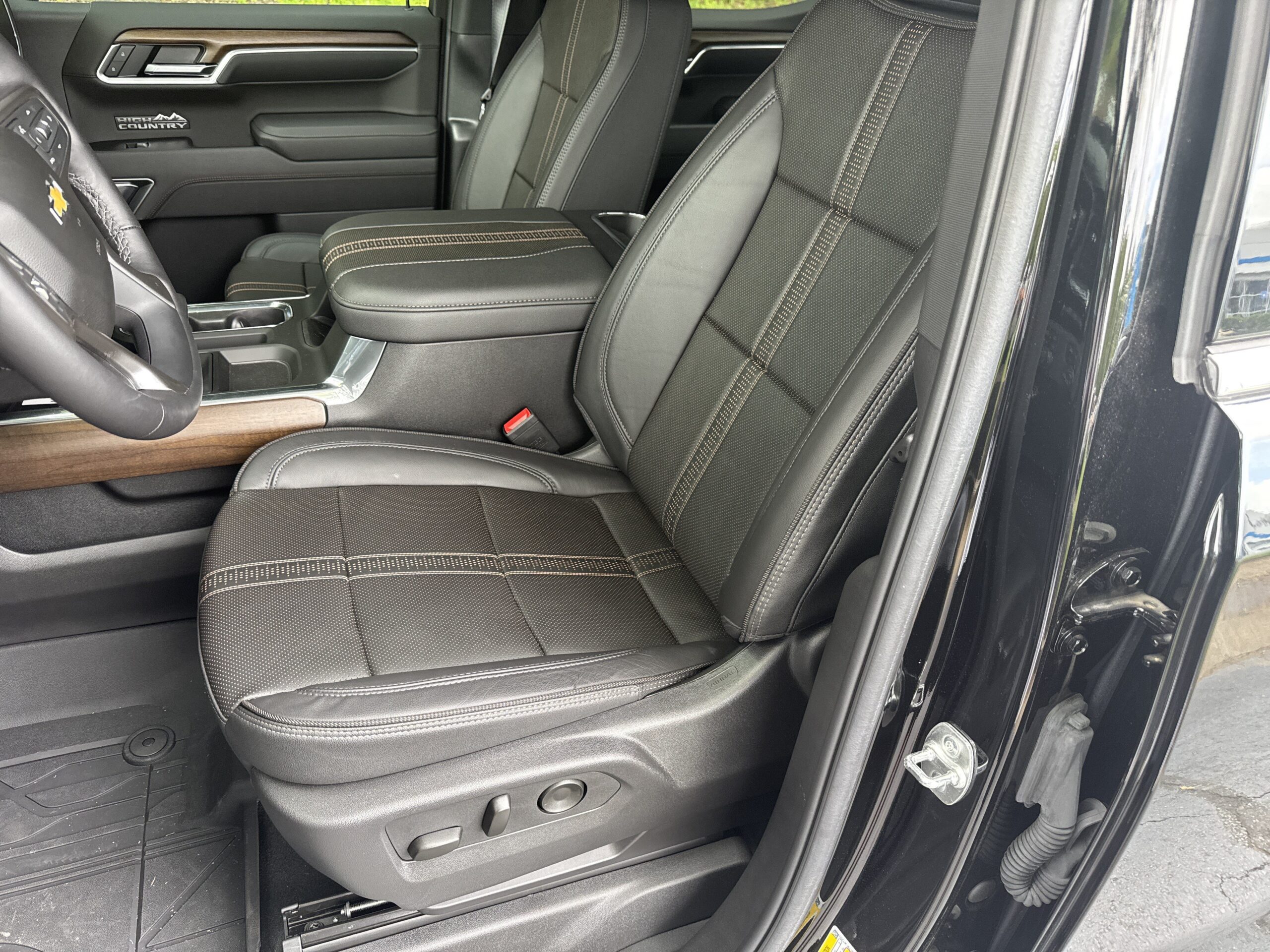 2025 Chevrolet Silverado 1500 High Country
