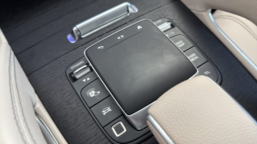 2025 Mercedes-Benz  GLS 450