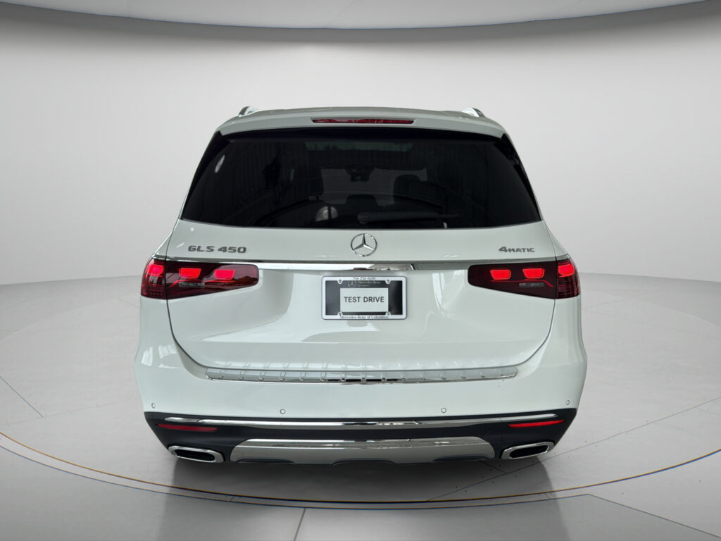 2026 Mercedes-Benz  GLS 450
