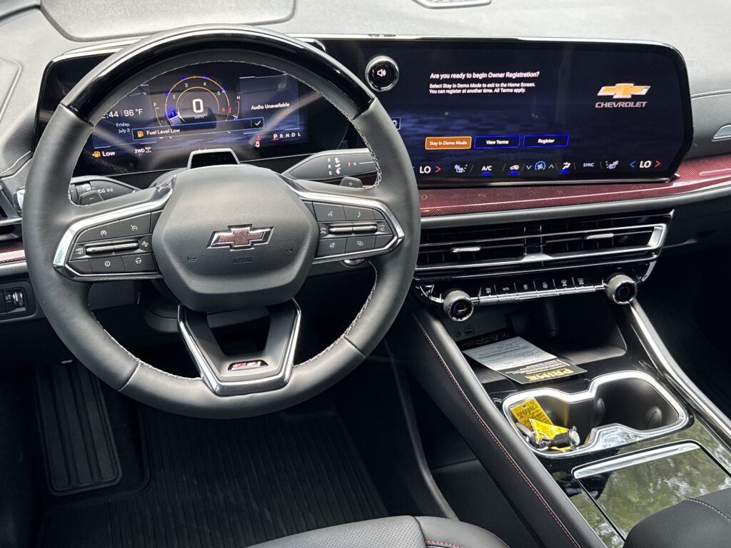 2026 Chevrolet Traverse AWD Z71