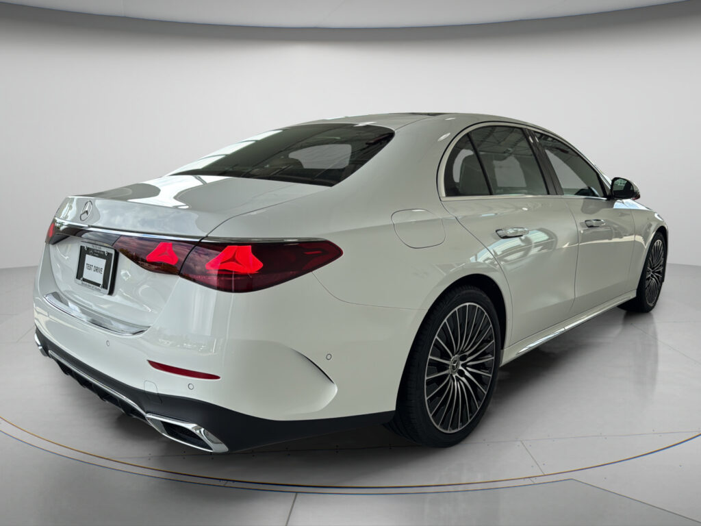 2027 Mercedes-Benz  E 350