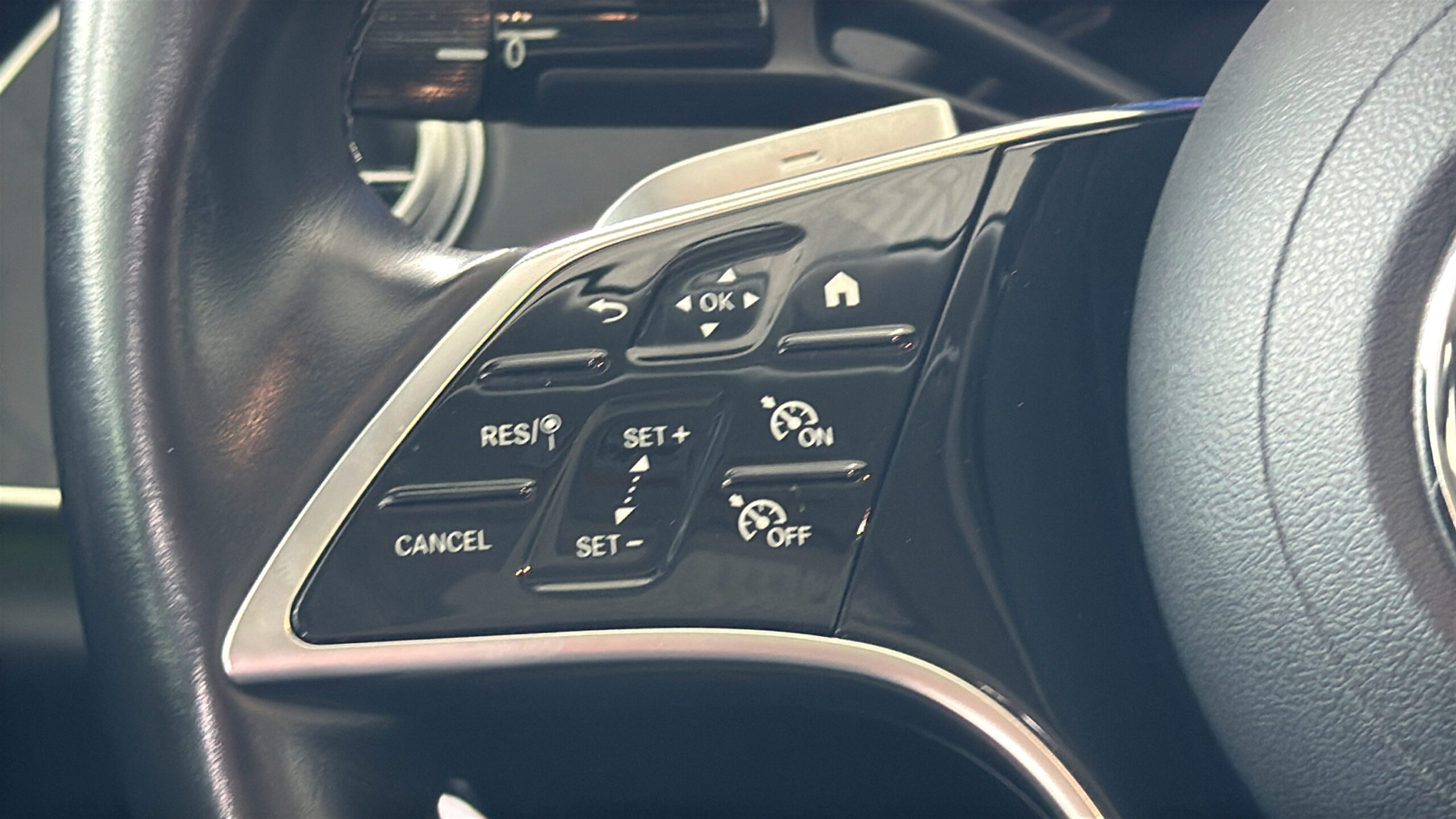 2025 Mercedes-Benz  E 350