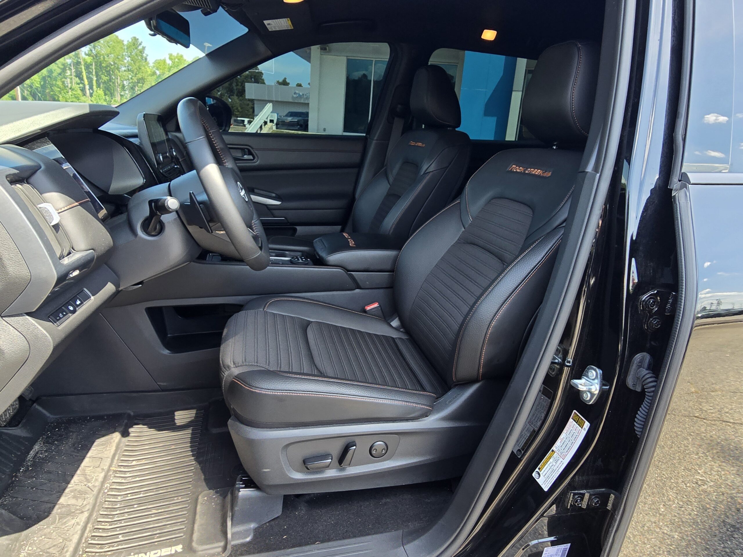 2025 Nissan Pathfinder Rock Creek