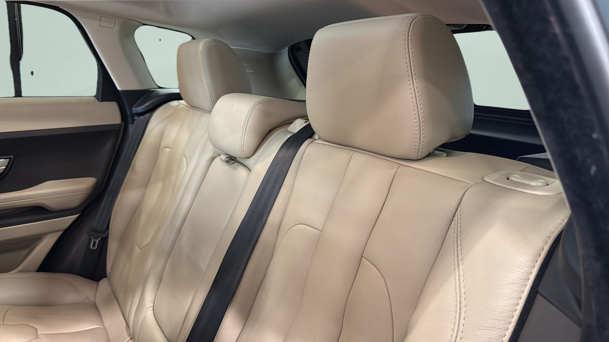 2015 Land Rover Range Rover Evoque Pure Plus