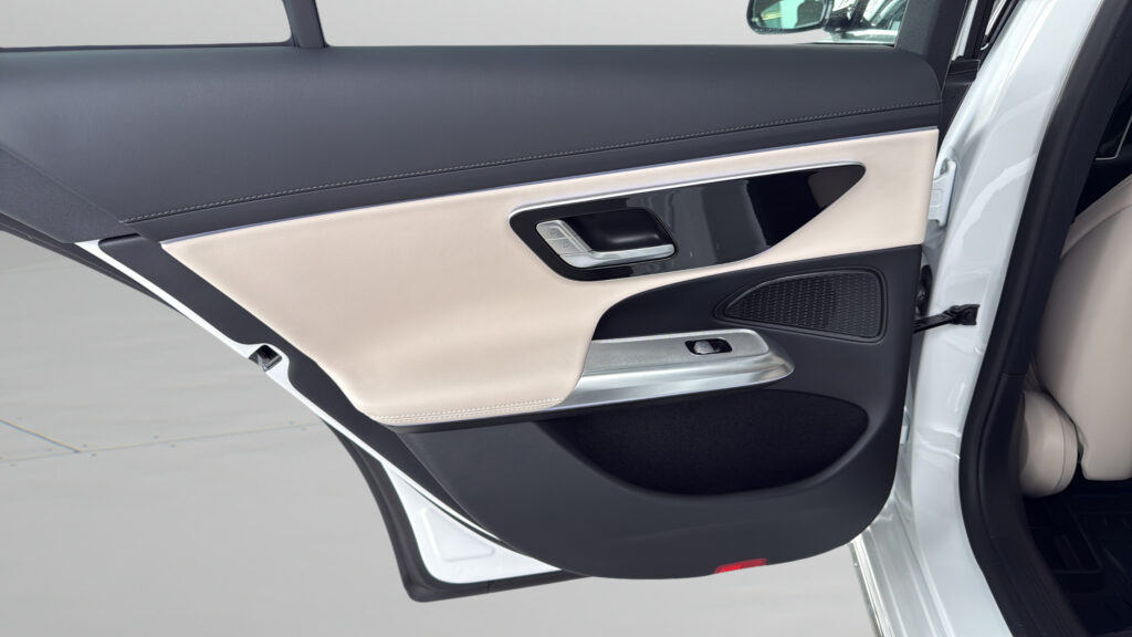 2027 Mercedes-Benz  E 450