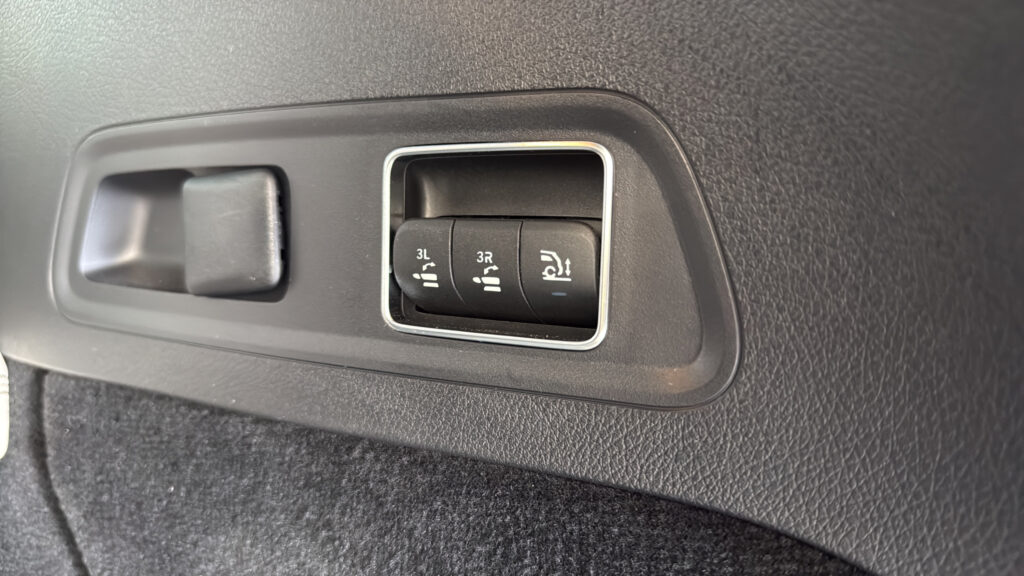 2025 Mercedes-Benz  GLS 450