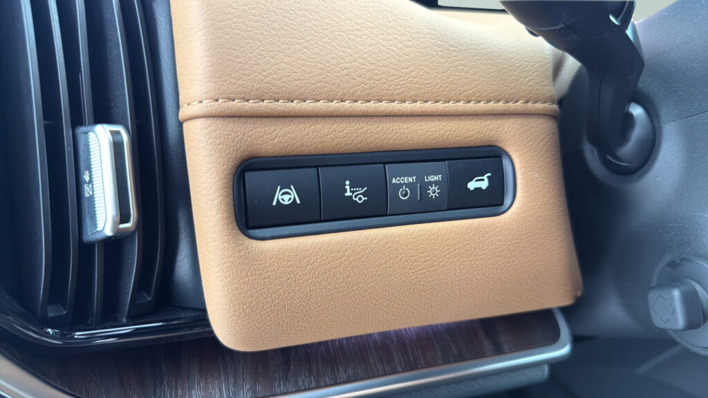 2025 Nissan Armada Platinum Reserve
