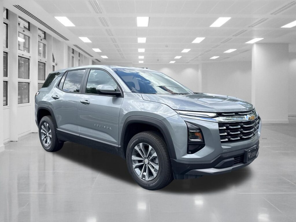 2027 Chevrolet Equinox FWD LT