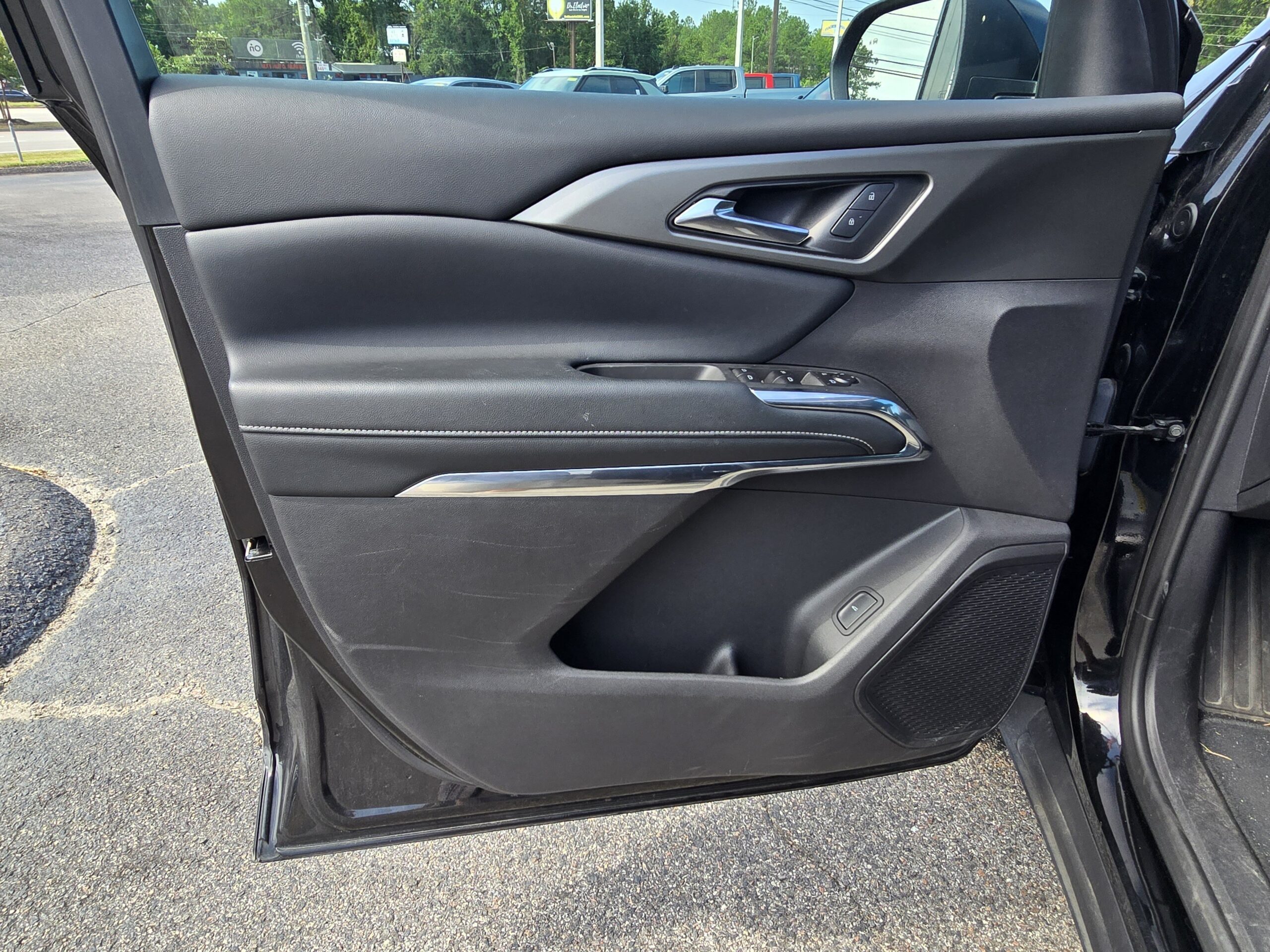 2025 Chevrolet Traverse FWD LT