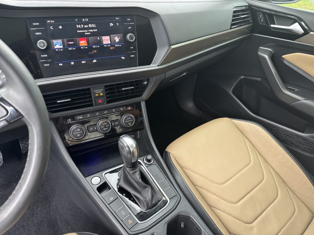 2020 Volkswagen Jetta SEL Premium