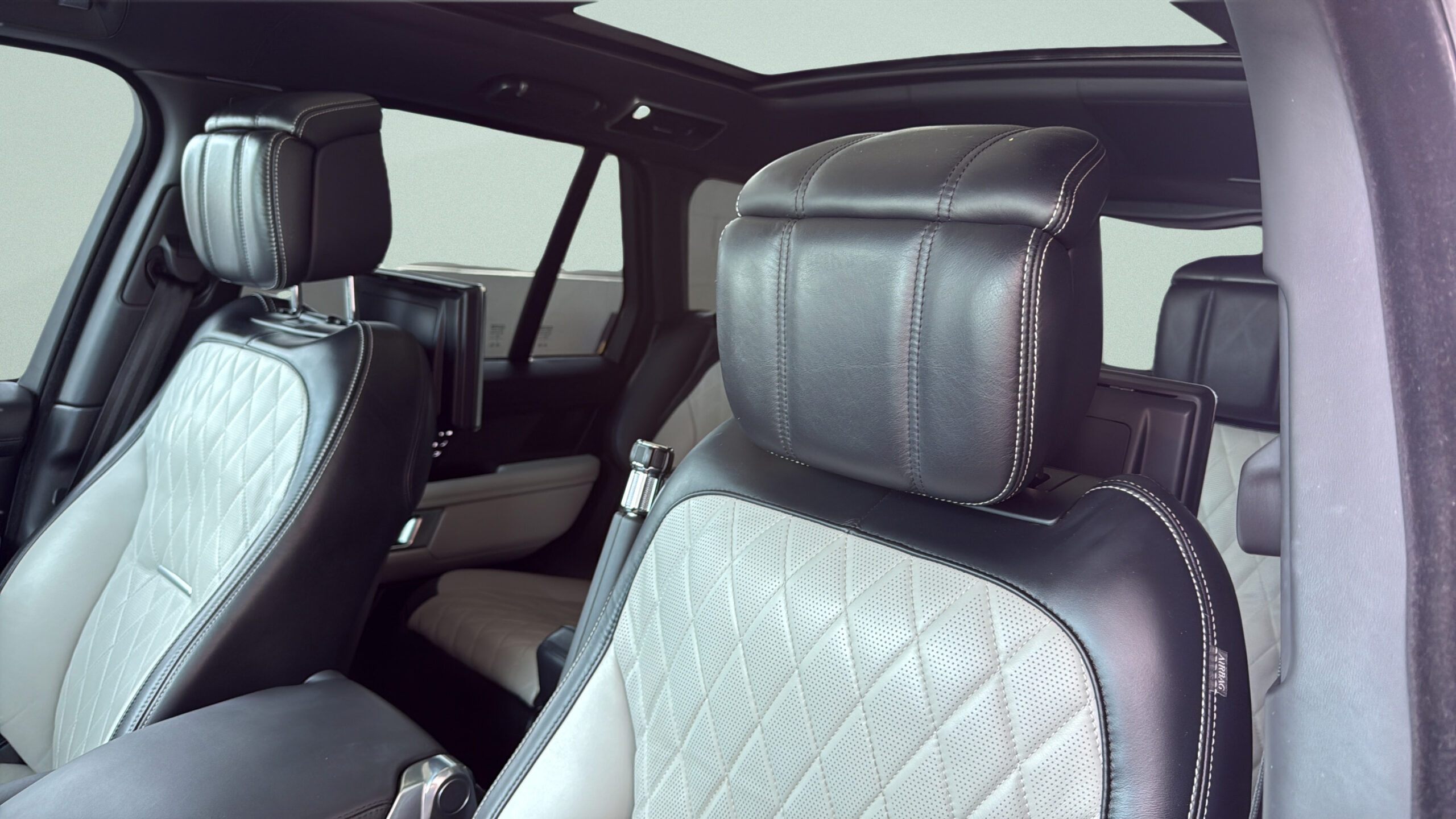 2021 Land Rover Range Rover SV Autobiography Dynamic