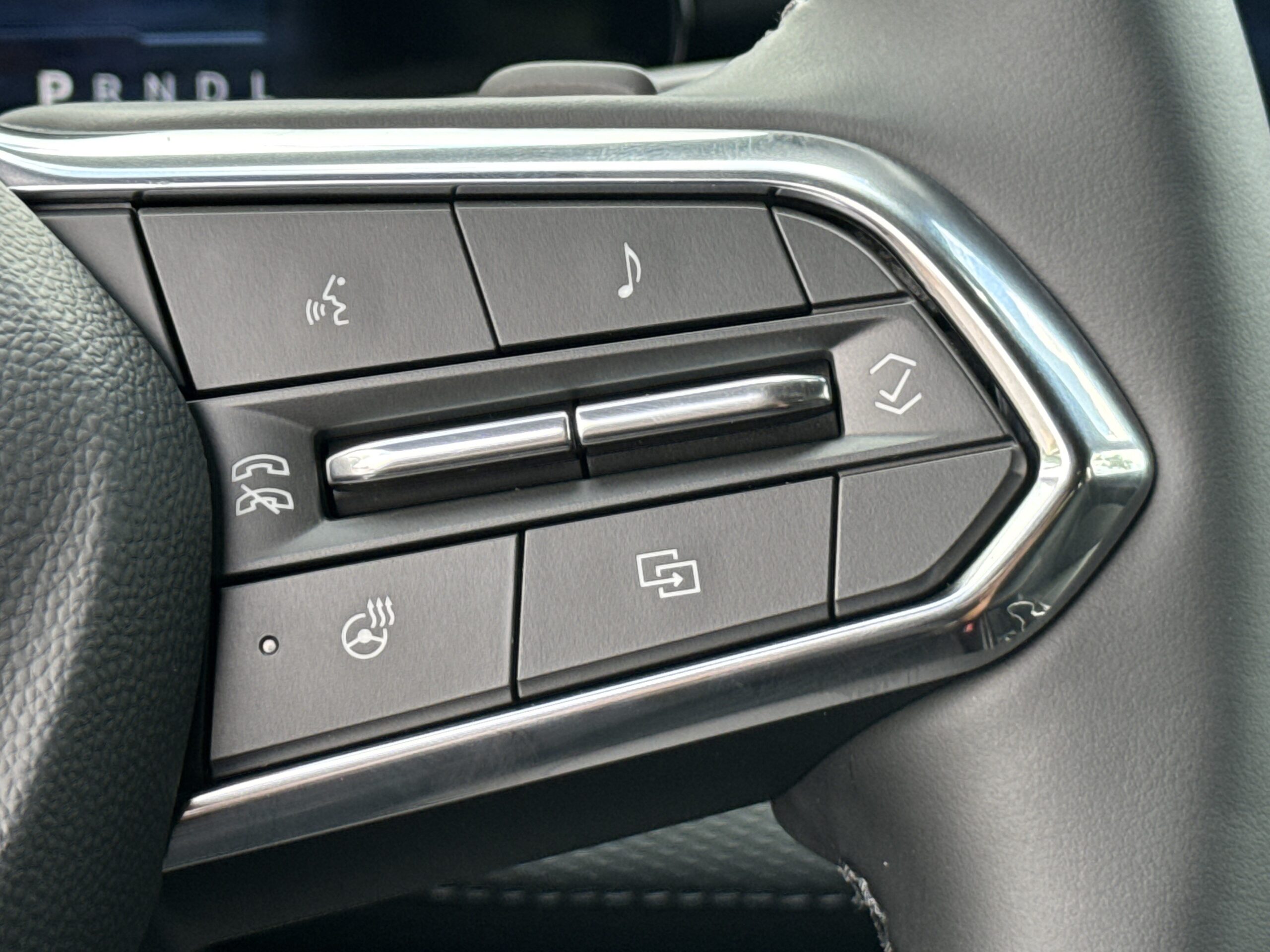 2027 Chevrolet Equinox FWD LT