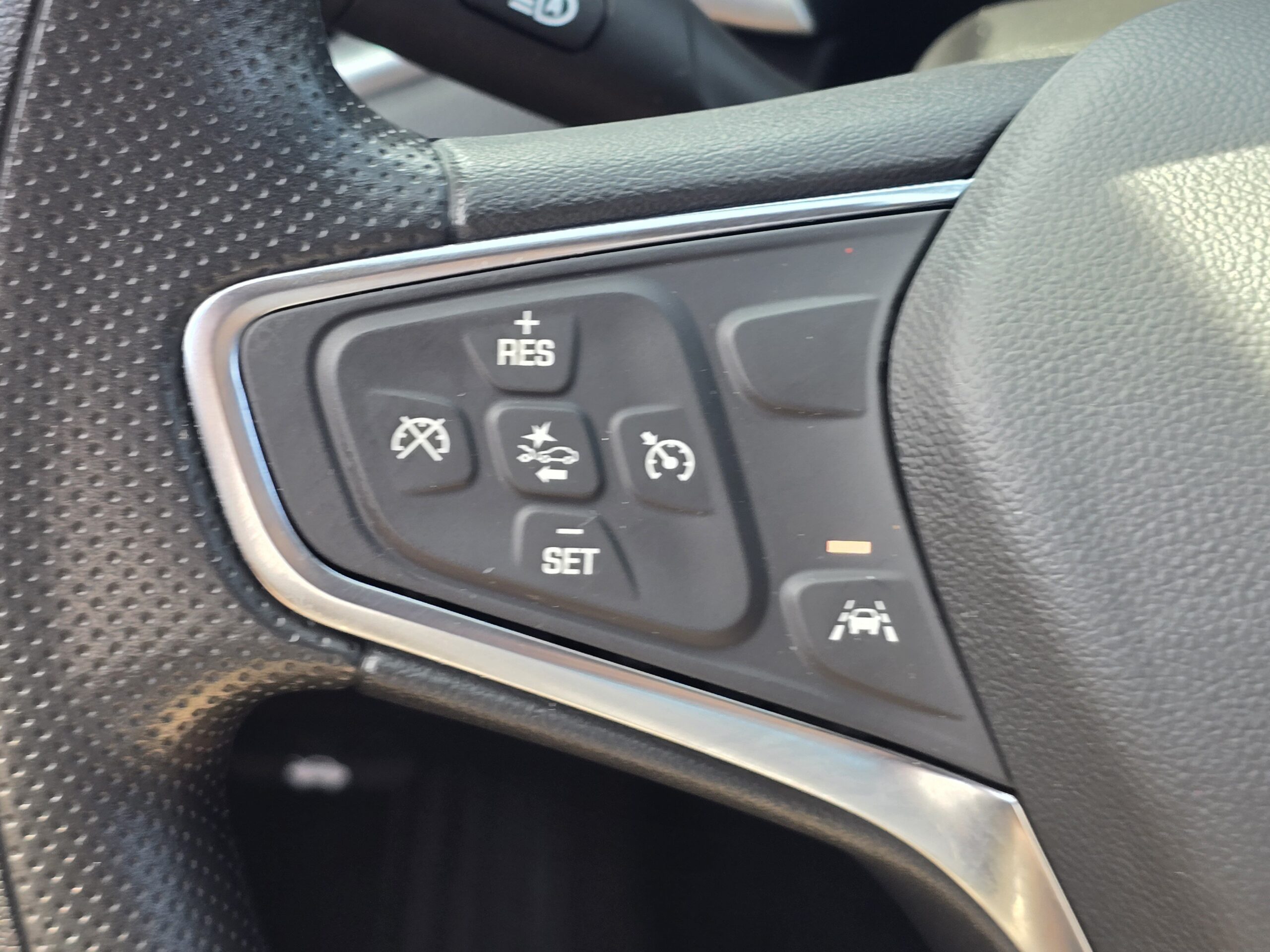 2024 Chevrolet Malibu LS