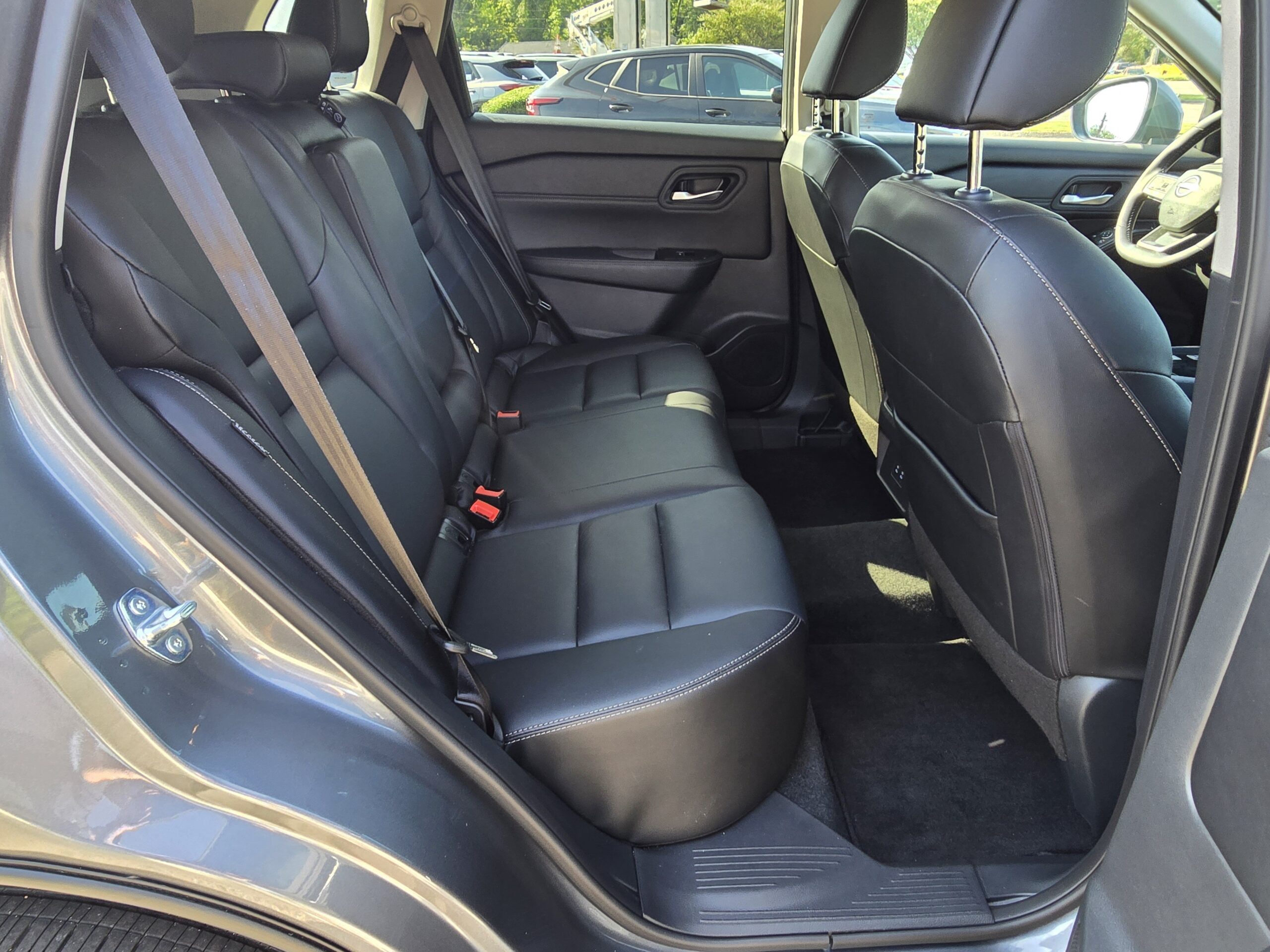 2026 Nissan Rogue SL