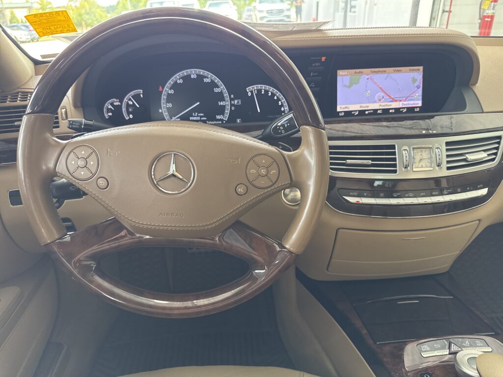 2011 Mercedes-Benz S-Class S 550