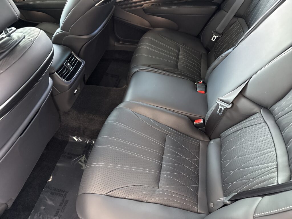 2023 Lexus LS LS 500h