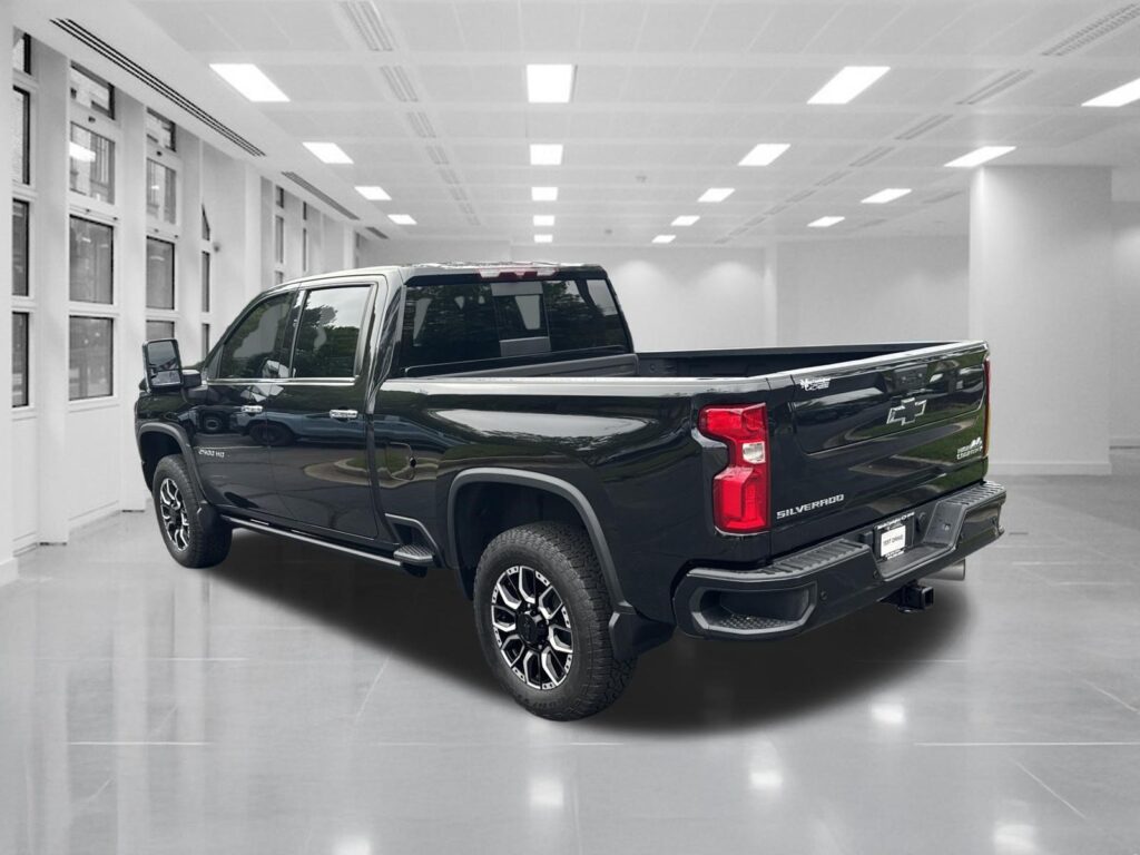 2023 Chevrolet Silverado 2500HD High Country