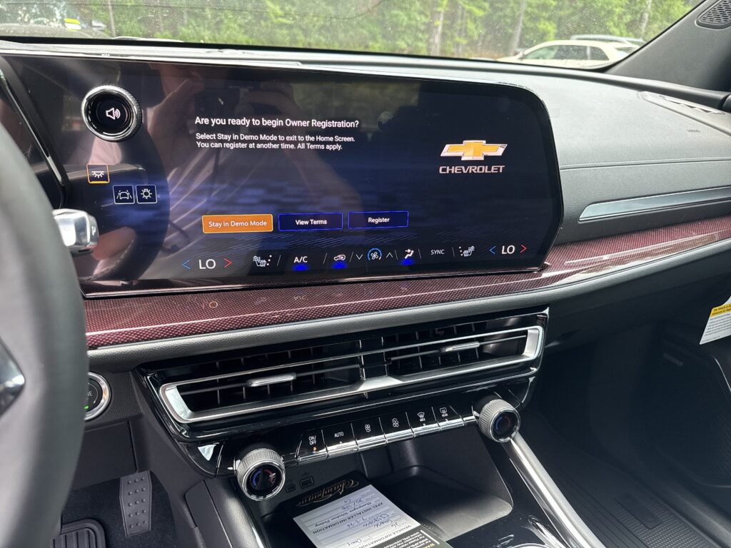 2026 Chevrolet Traverse AWD Z71