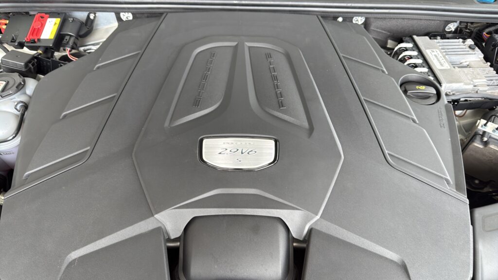 2021 Porsche Cayenne S