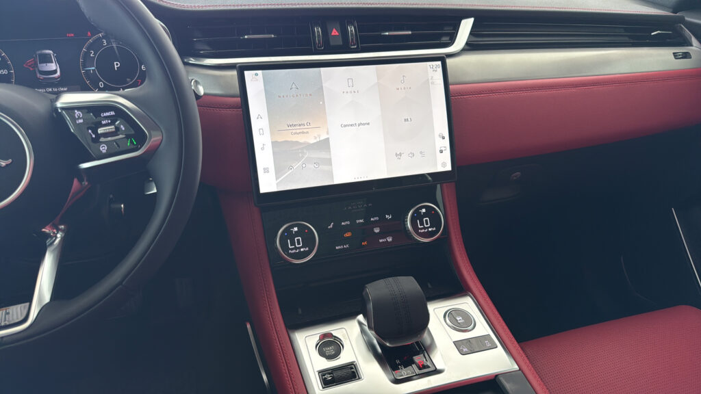 2026 Jaguar F-PACE R-Dynamic S