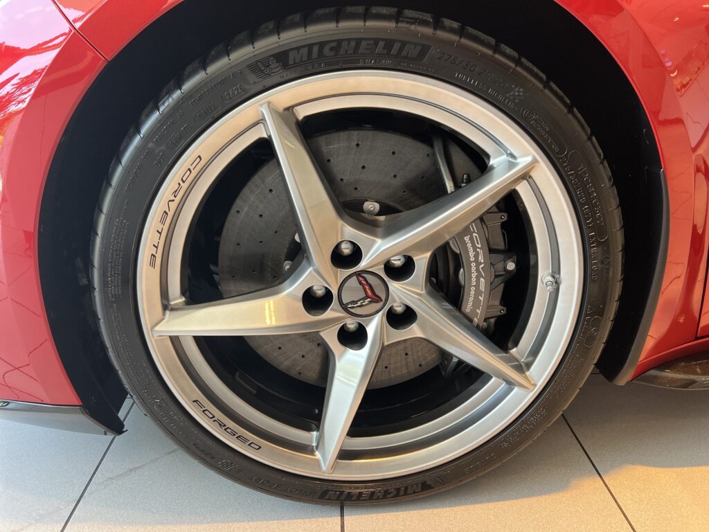 2027 Chevrolet Corvette 2LT