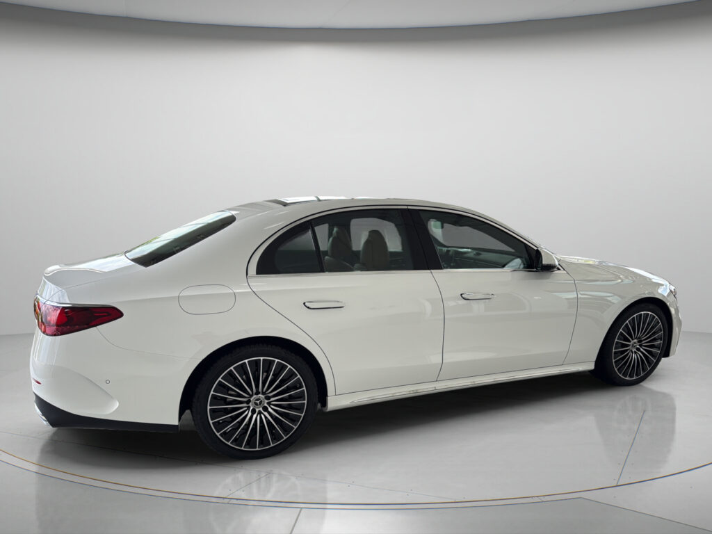 2027 Mercedes-Benz  E 350