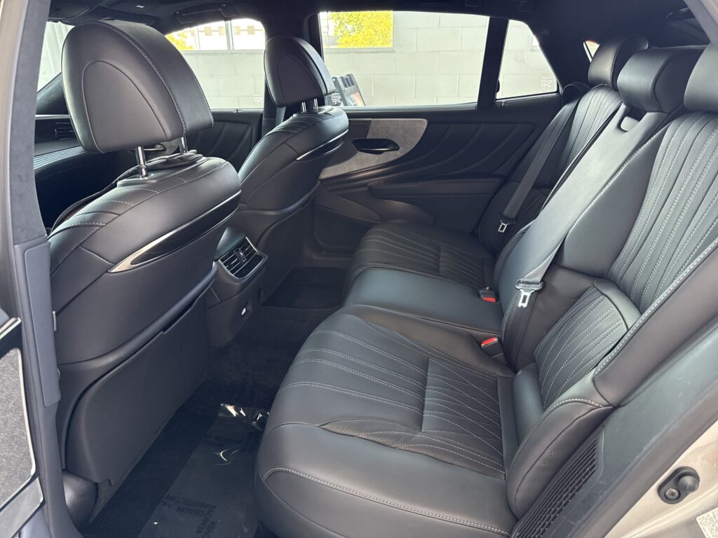 2023 Lexus LS LS 500h