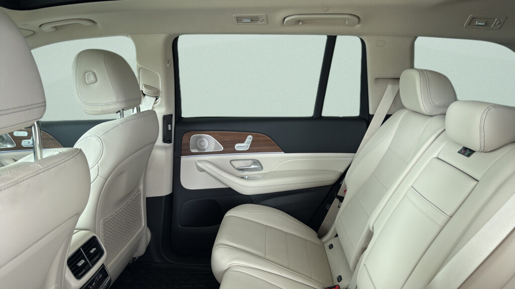 2026 Mercedes-Benz  GLS 450