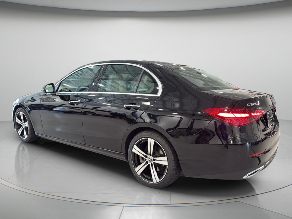 2025 Mercedes-Benz  C 300