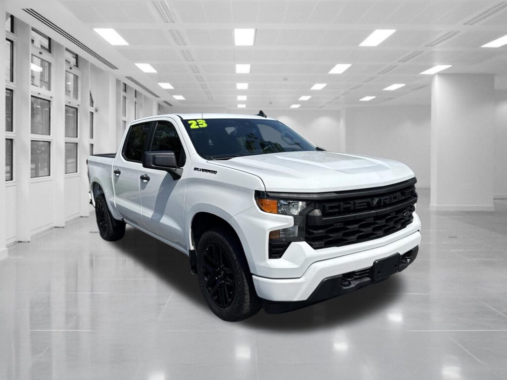 2023 Chevrolet Silverado 1500 Custom