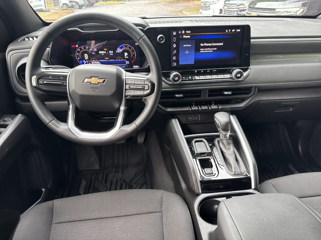 2024 Chevrolet Colorado 2WD LT