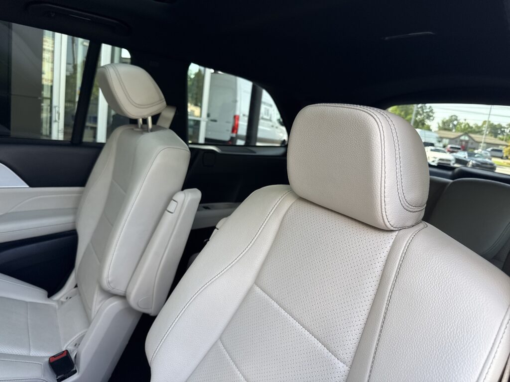 2025 Mercedes-Benz  GLS 450
