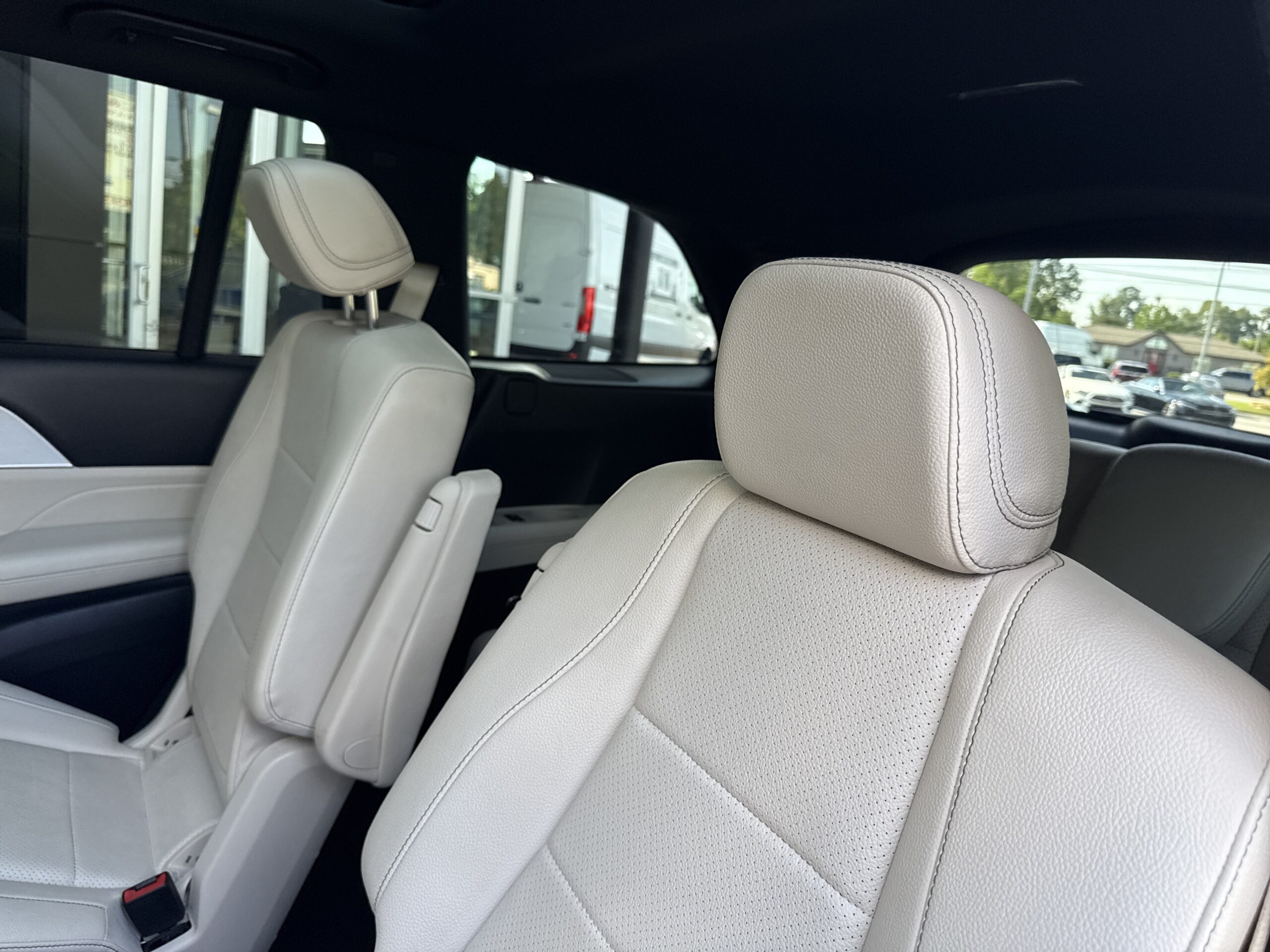 2025 Mercedes-Benz  GLS 450
