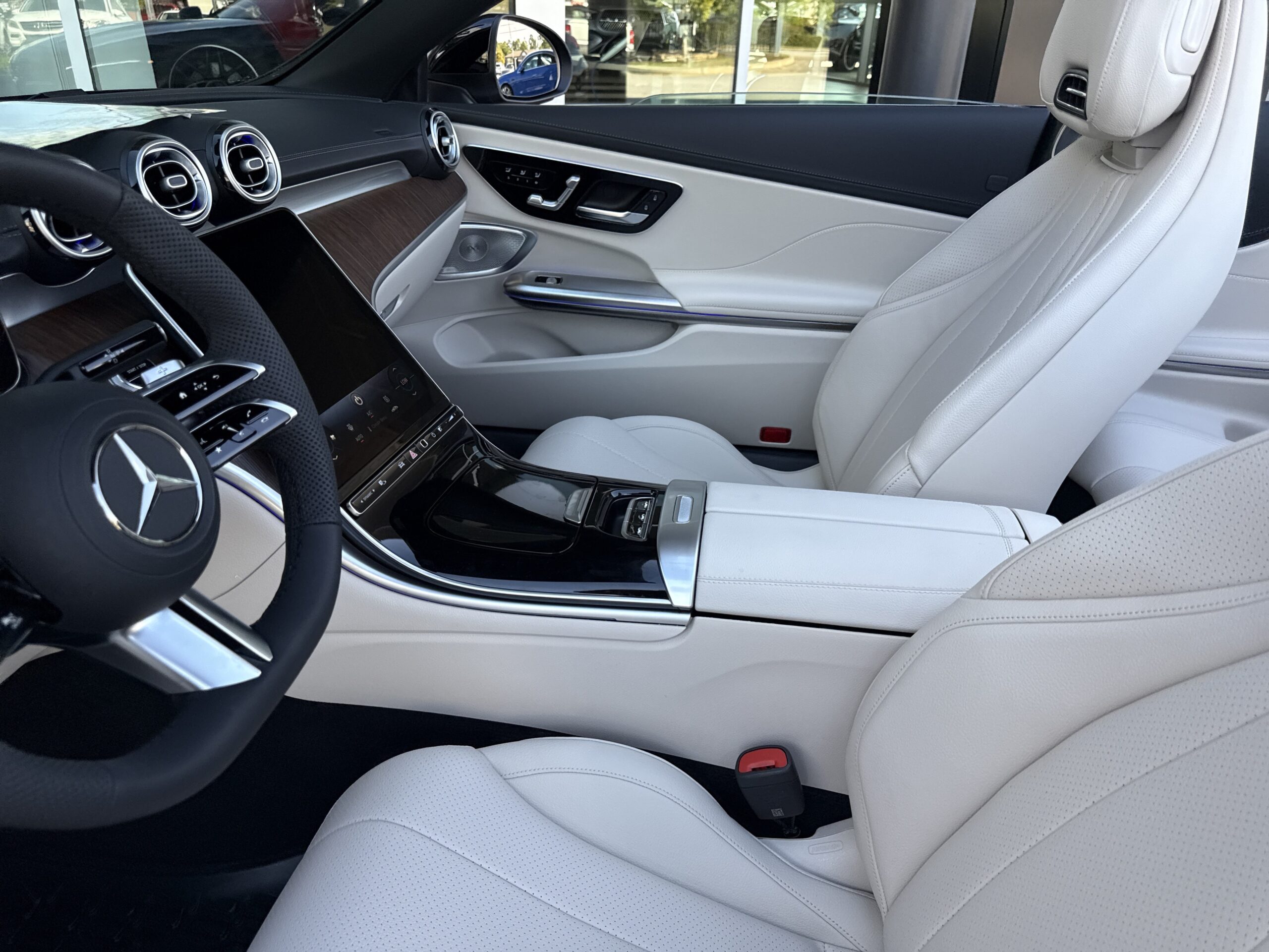 2027 Mercedes-Benz  CLE 300