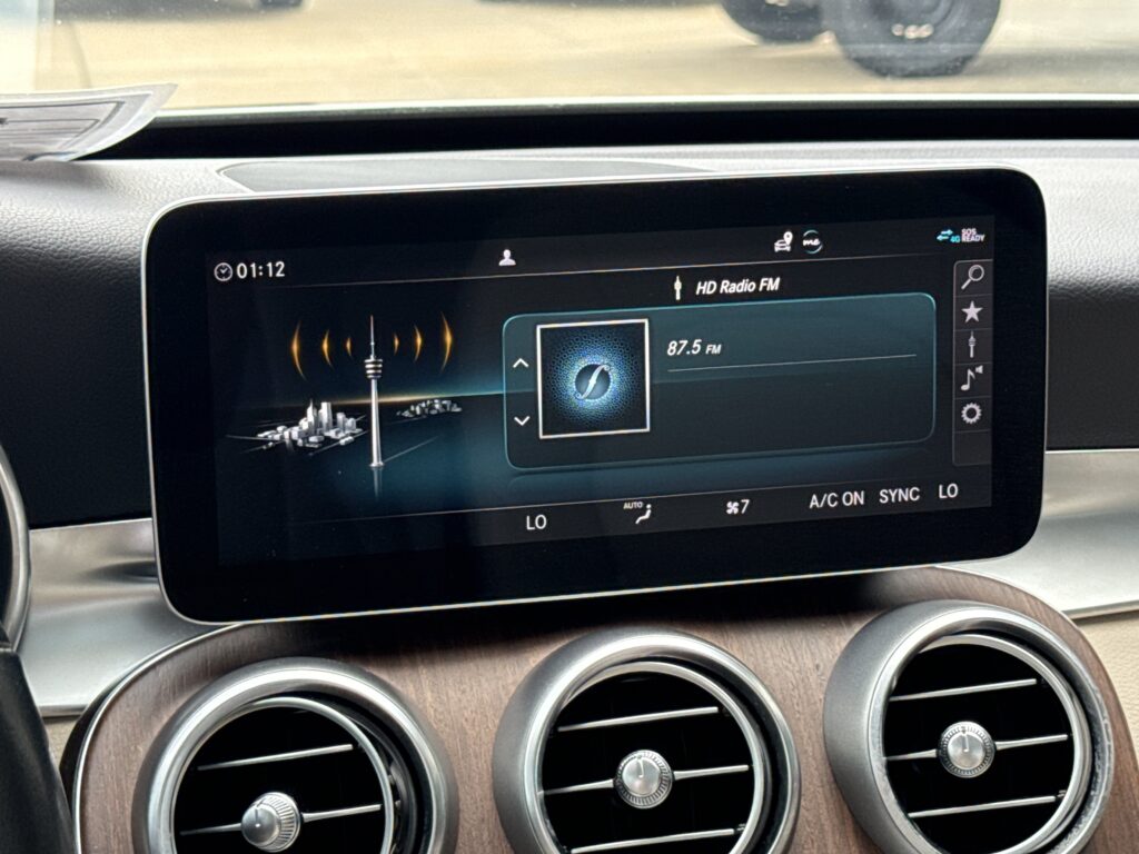 2020 MERCEDES-BENZ