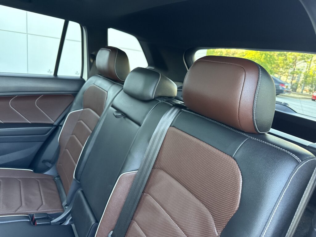 2024 Volkswagen Tiguan SEL R-Line