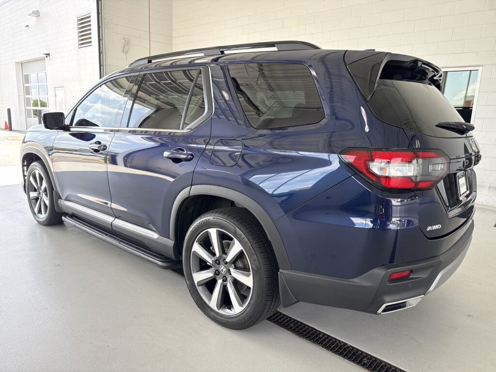 2023 Honda Pilot Elite
